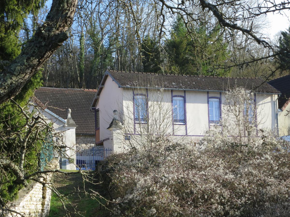 Mailly-la-Ville Chambres D'Hotes Les Coutas מראה חיצוני תמונה