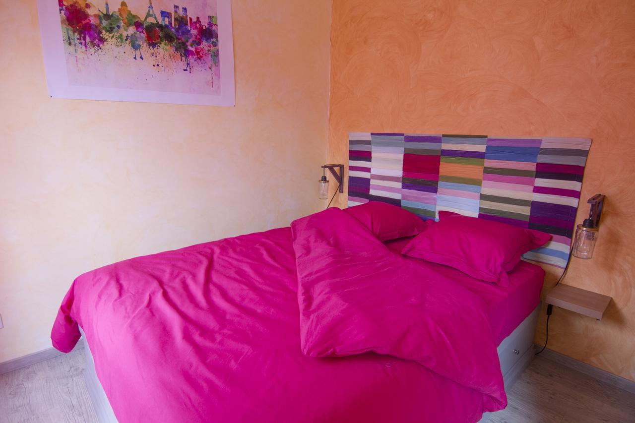 Mailly-la-Ville Chambres D'Hotes Les Coutas מראה חיצוני תמונה