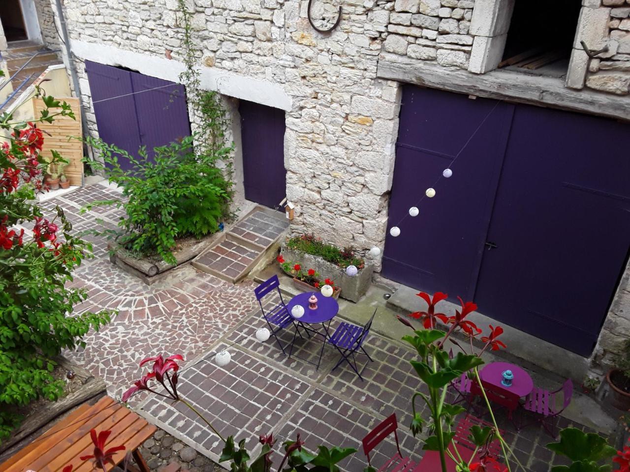 Mailly-la-Ville Chambres D'Hotes Les Coutas מראה חיצוני תמונה